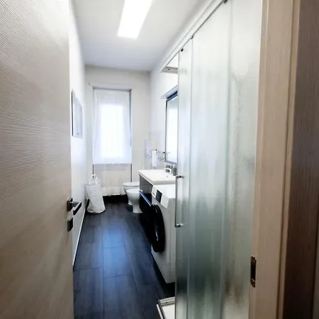 Relu, L'appartamento Vicino Allo Juventus Stadium